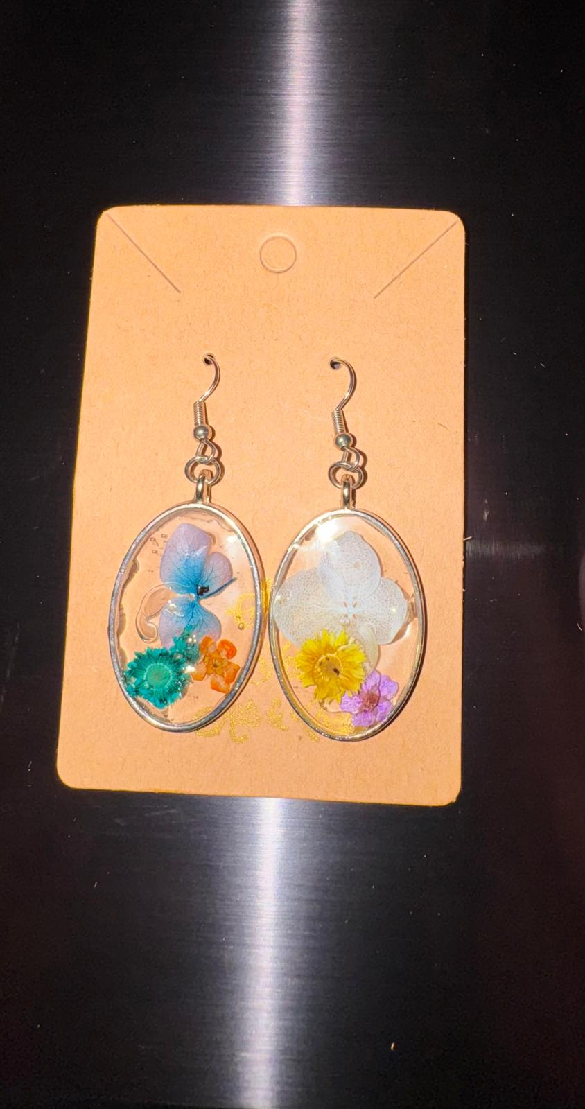 Resin Flowers Ovular (Multi mix of White, Bright Yellow, Orange, Turquoise Blue, & Purple)
