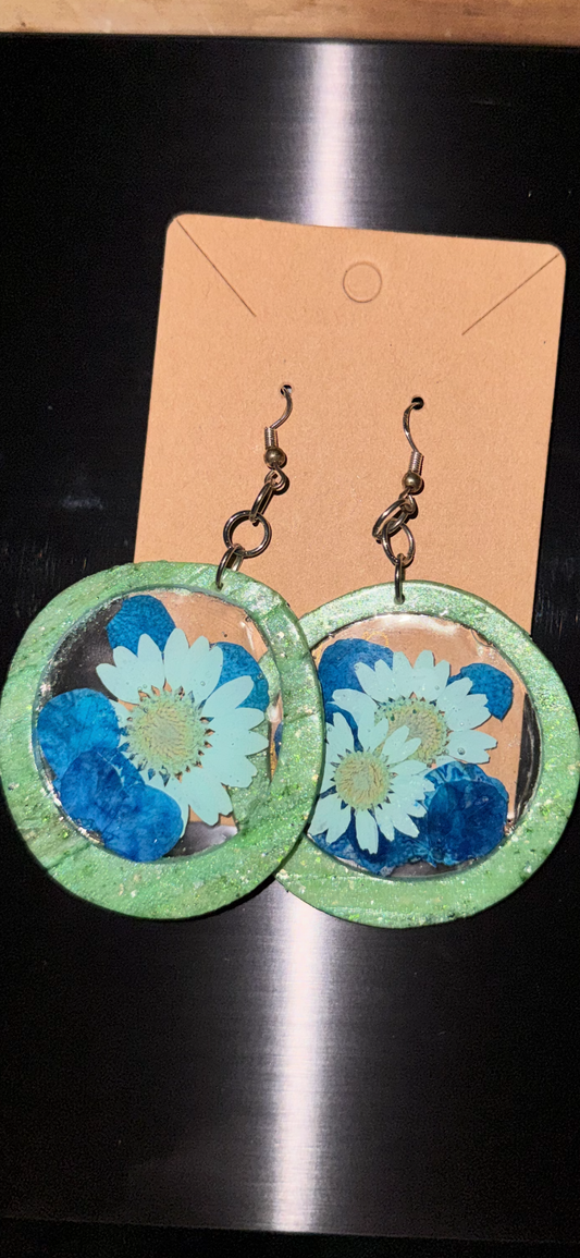 Blissful Jade Earring Medium Hoop set (Middle filling of Turquoise & Pastel Blue flowers)